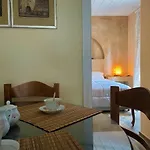 Dom wakacyjny Amarienitas Ménites