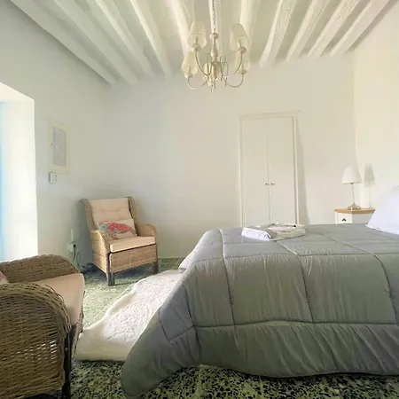 Amarienitas Ménites