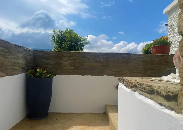 Amarienitas Tatil Evi Ménites