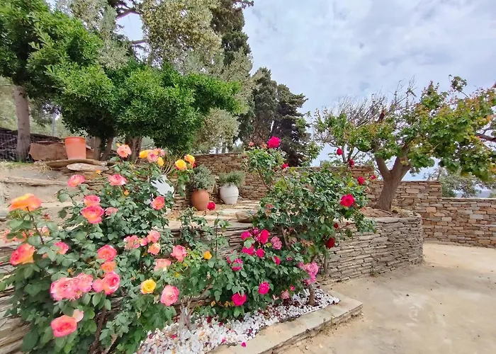 Amarienitas Tatil Evi Ménites